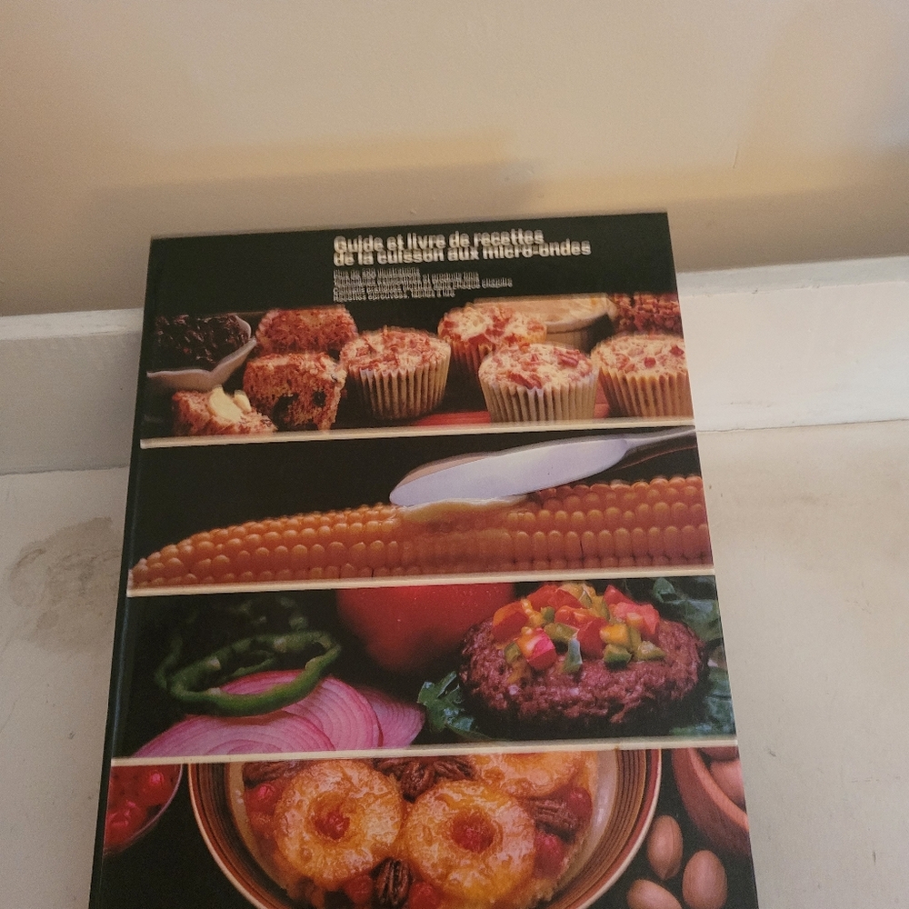Hardcover Microwave Cookbooks Cooking Sears Spiral, GE, JC Penny 1980s Vtg - Picture 4 of 4